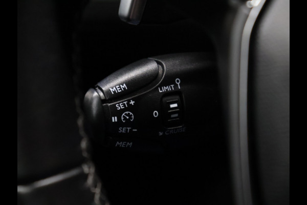 Peugeot 5008 1.2 PureTech Blue Lease Premium [APPLE CARPLAY, ANDROID, CAMERA, MEMORY SEATS, ELEKTRISCHE KOFFERKLEP, NIEUWSTAAT]