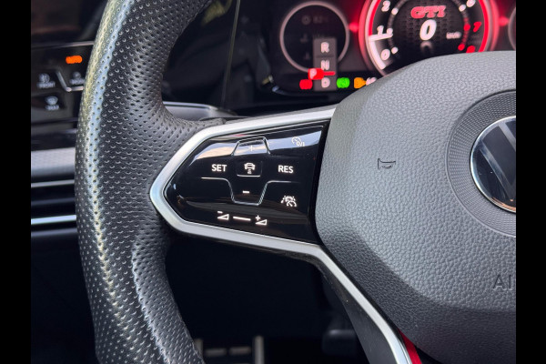 Volkswagen Golf 2.0 TSI GTI H&K/HuD/Camera/Matrix