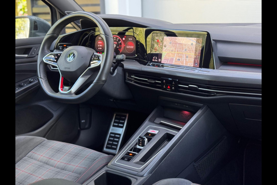 Volkswagen Golf 2.0 TSI GTI H&K/HuD/Camera/Matrix