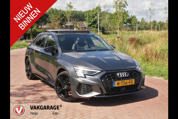 Audi A3 Sportback 45 TFSI e S edition Competition | 19 Inch | Panoramadak |  Led Plus | Apple Carplay | NL-Auto |