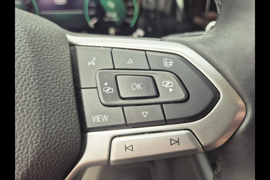 Volkswagen Golf 1.5 TSI Style