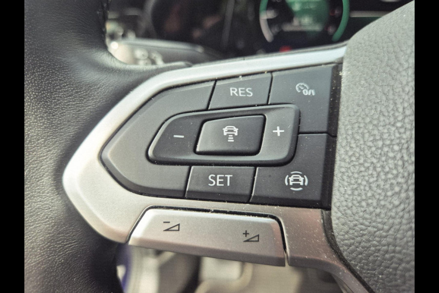 Volkswagen Golf 1.5 TSI Style