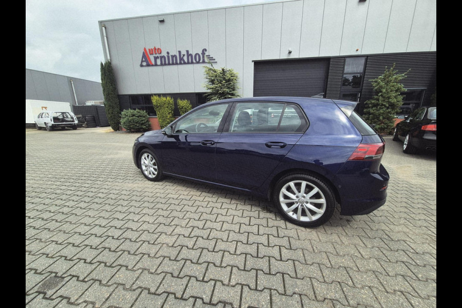 Volkswagen Golf 1.5 TSI Style