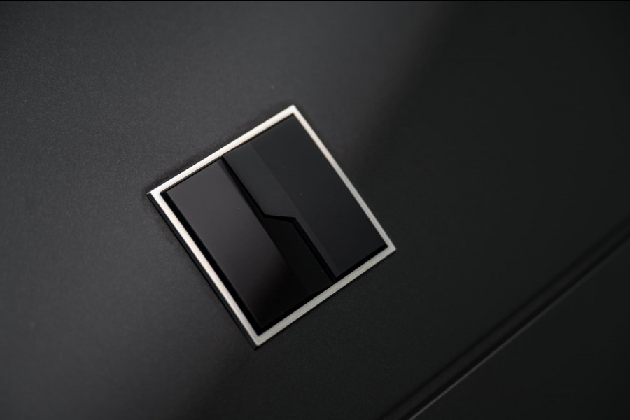 Lynk & Co 01 1.5 261PK Plug-in Hybrid * 360° Camera/Pano/dak Apple/Carplay Adaptive/Cruise