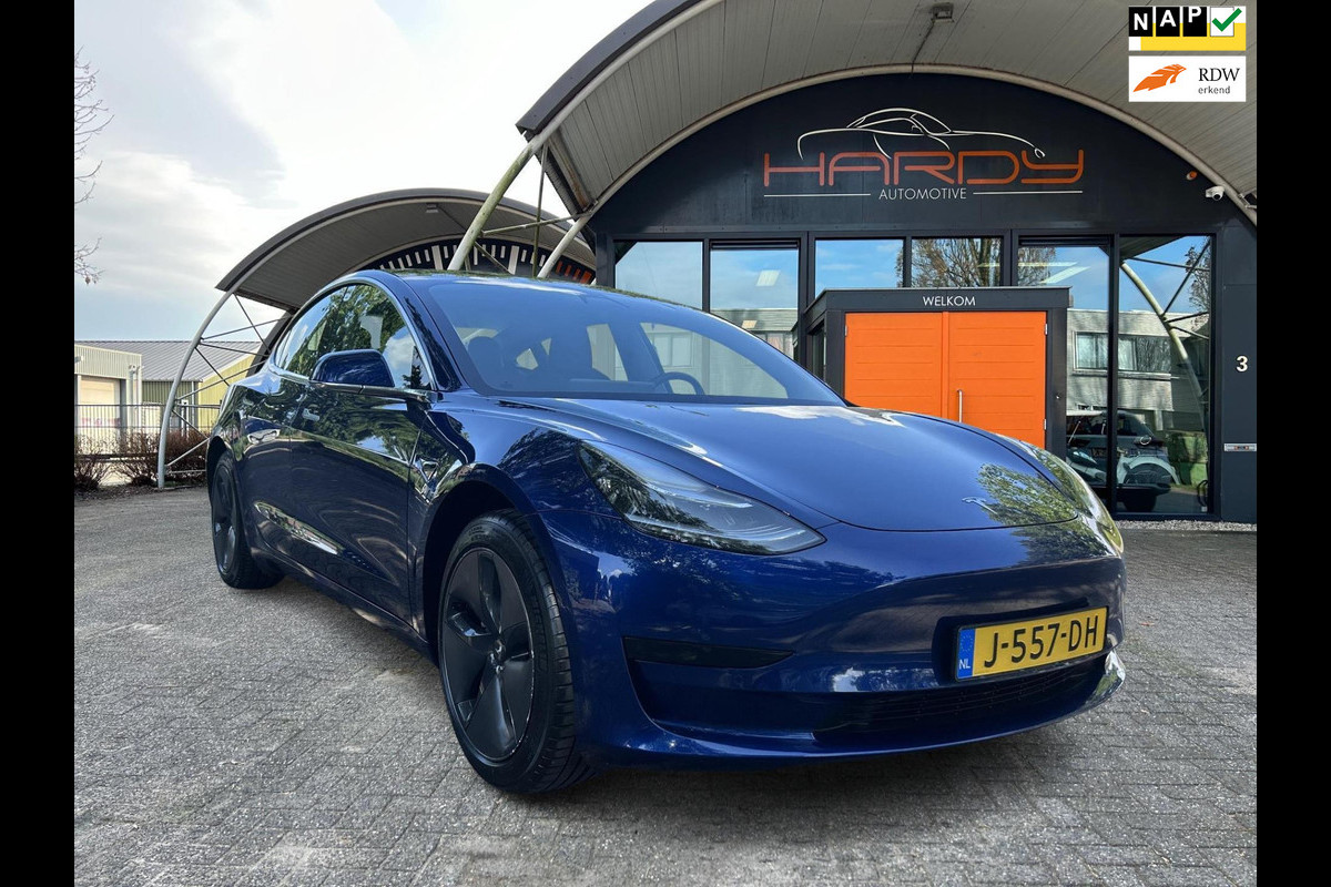 Tesla Model 3 Standard RWD Plus 60 kWh 86% SOH 1e Eigenaar NL-Auto Tesla Model 3 Standard RWD Plus 60 kWh 86% SOH 1e Eigenaar NL-Auto