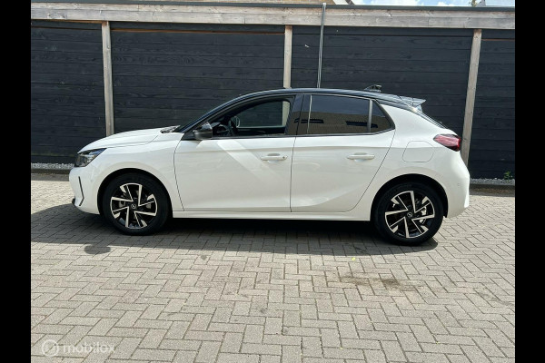 Opel Corsa 1.2 Turbo GS 100 PK clima / fm nav + carplay / 17" lm / LED