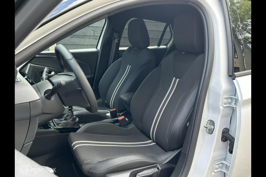Opel Corsa 1.2 Turbo GS 100 PK clima / fm nav + carplay / 17" lm / LED