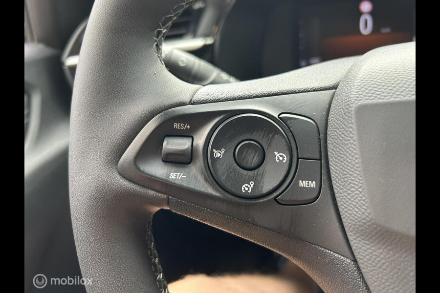 Opel Corsa 1.2 Turbo GS 100 PK clima / fm nav + carplay / 17" lm / LED