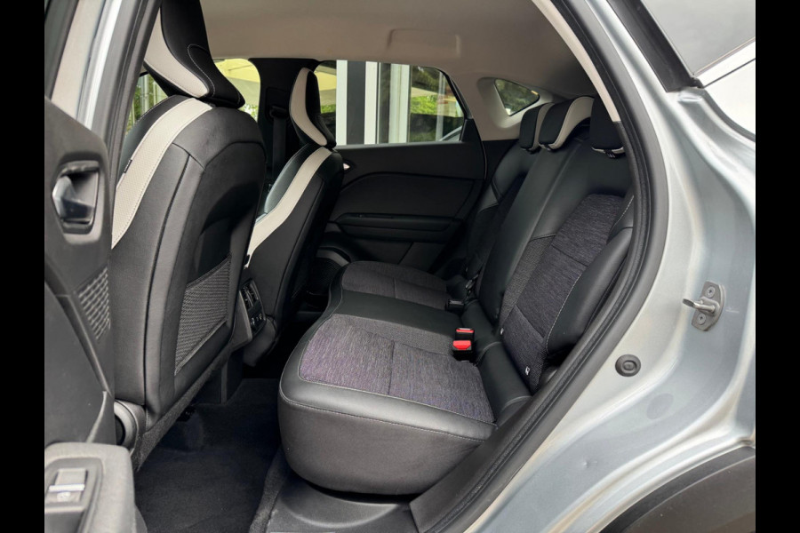 Renault Captur 1.6 E-Tech full hybrid 145 techno Navi / Clima / Keyless / Full LED