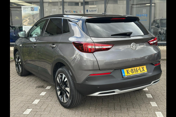 Opel Grandland X 1.2 Turbo Business Executive
