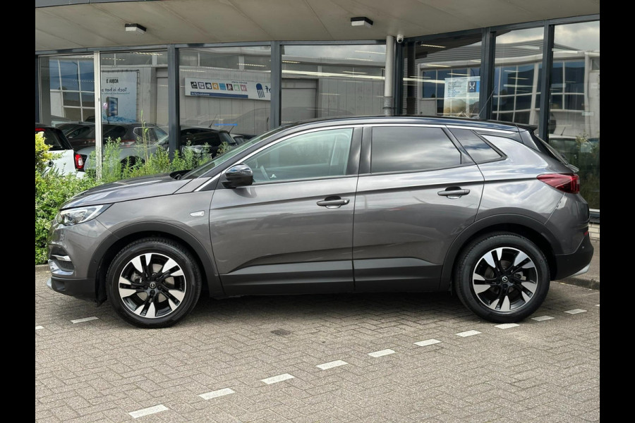 Opel Grandland X 1.2 Turbo Business Executive