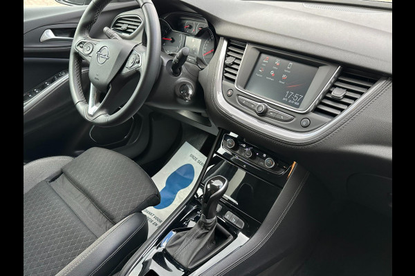 Opel Grandland X 1.2 Turbo Business Executive