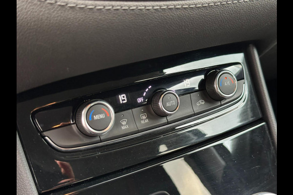 Opel Grandland X 1.2 Turbo Business Executive