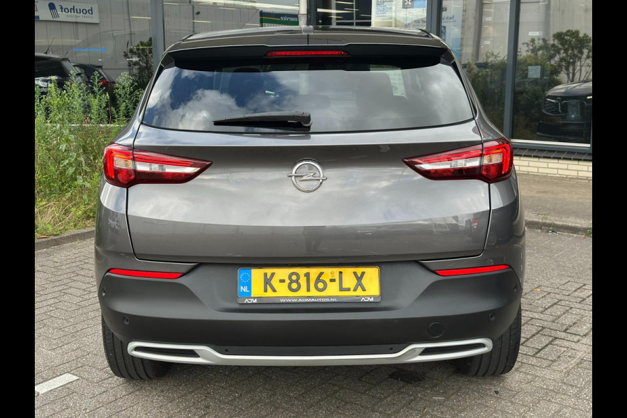 Opel Grandland X 1.2 Turbo Business Executive