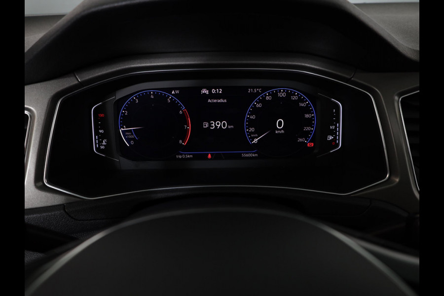 Volkswagen T-Roc 1.0 TSI Style 110 pk | Navigatie | Panoramadak | Parkeersensoren | Achteruitrijcamera | Digital cockpit | Adaptieve cruise control | LED koplampen |