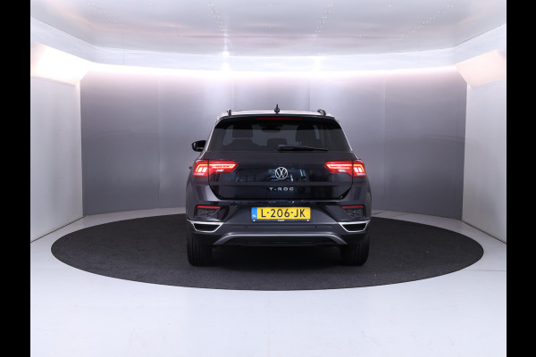 Volkswagen T-Roc 1.0 TSI Style 110 pk | Navigatie | Panoramadak | Parkeersensoren | Achteruitrijcamera | Digital cockpit | Adaptieve cruise control | LED koplampen |