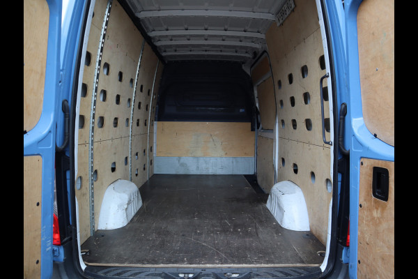 Mercedes-Benz Sprinter 314 CDI Automaat L2H2 RDW Euro 6 - Trekhaak - Airco - 3 Zits