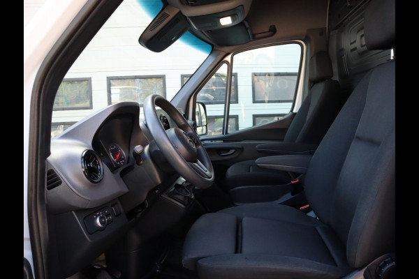 Mercedes-Benz Sprinter 315 CDI Euro 6 L3H2 RWD - MBUX - Cruise - Camera - NL Auto