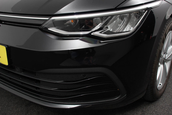 Volkswagen Golf 1.5 eTSI 131pk DSG Life | Navigatie | Apple Carplay/Android Auto | Parkeersensoren | Adaptive Cruise Control | Stoel- en stuurverwarming | Lane Assist | Ledverlichting | Climate Control