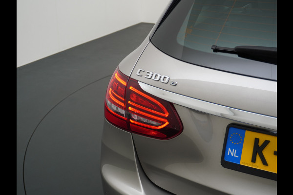 Mercedes-Benz C-Klasse Estate C 300 e Estate AMG line | Trekhaak LED Sfeer
