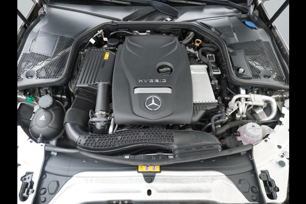 Mercedes-Benz C-Klasse Estate C 300 e Estate AMG line | Trekhaak LED Sfeer