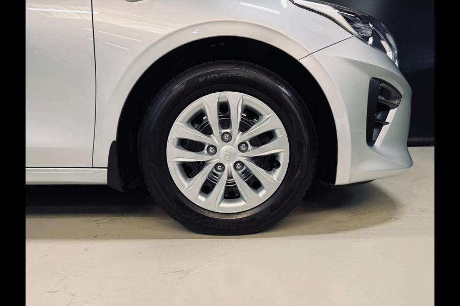Kia Ceed 1.0 T-GDi DynamicPlusLine, Cruise, Multistuur, Bluetooth/Tel, PDC, Private Glas, Volledig Onderhouden