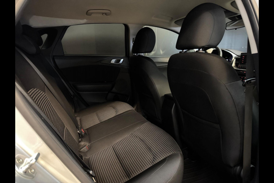 Kia Ceed 1.0 T-GDi DynamicPlusLine, Cruise, Multistuur, Bluetooth/Tel, PDC, Private Glas, Volledig Onderhouden