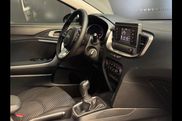 Kia Ceed 1.0 T-GDi DynamicPlusLine, Cruise, Multistuur, Bluetooth/Tel, PDC, Private Glas, Volledig Onderhouden