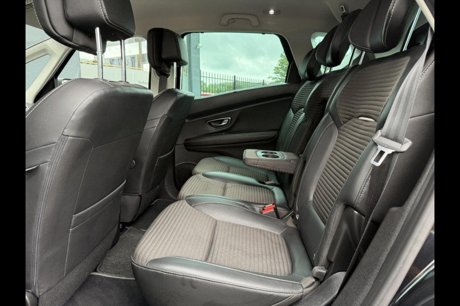 Renault Scénic 1.2 TCe Collection Navi,Clima,Cruise,Camera,PDC,Trekhaak,Dealer Onderhouden,6 Bak,131pk,N.A.P,APK tot 01-2026
