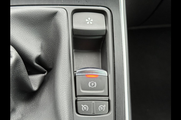 Renault Scénic 1.2 TCe Collection Navi,Clima,Cruise,Camera,PDC,Trekhaak,Dealer Onderhouden,6 Bak,131pk,N.A.P,APK tot 01-2026