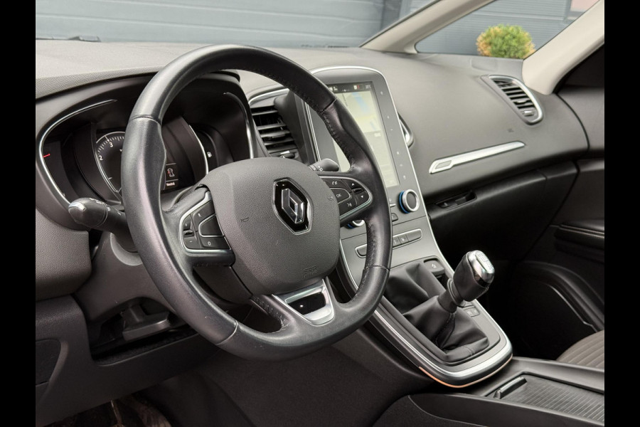 Renault Scénic 1.2 TCe Collection Navi,Clima,Cruise,Camera,PDC,Trekhaak,Dealer Onderhouden,6 Bak,131pk,N.A.P,APK tot 01-2026