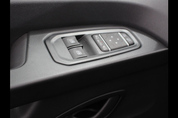 Renault Trafic 2.0 150PK Automaat L2H1 Advance Navigatie Airco Lichtmetalen velgen Trekhaak Camera Parkeer sensoren