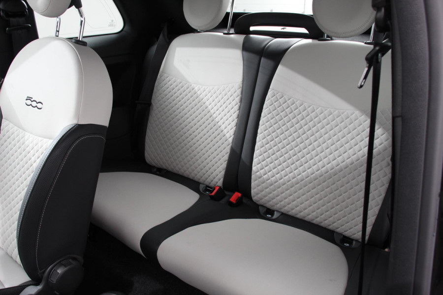 Fiat 500C 1.0 Hybrid 69pk Dolcevita Navigatie  Apple Carplay/Android Auto  Parkeersensor achter  Cruise Control  Climatronic
