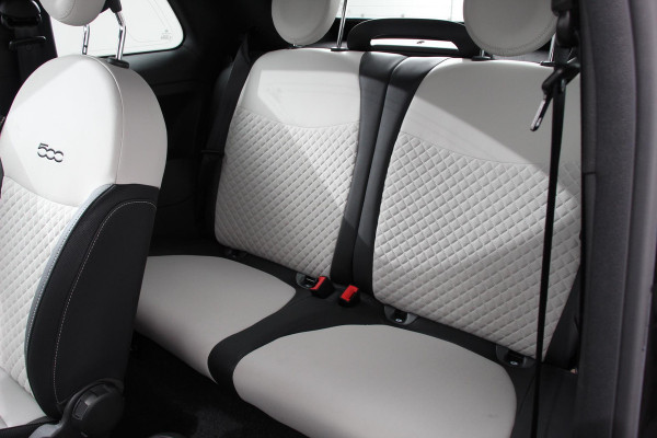 Fiat 500C 1.0 Hybrid 69pk Dolcevita Navigatie  Apple Carplay/Android Auto  Parkeersensor achter  Cruise Control  Climatronic