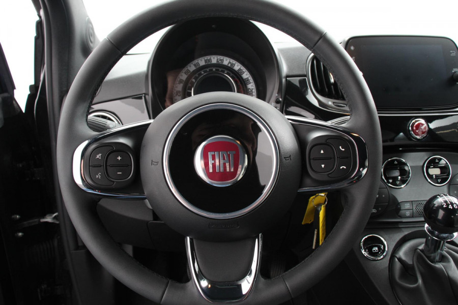 Fiat 500C 1.0 Hybrid 69pk Dolcevita Navigatie  Apple Carplay/Android Auto  Parkeersensor achter  Cruise Control  Climatronic