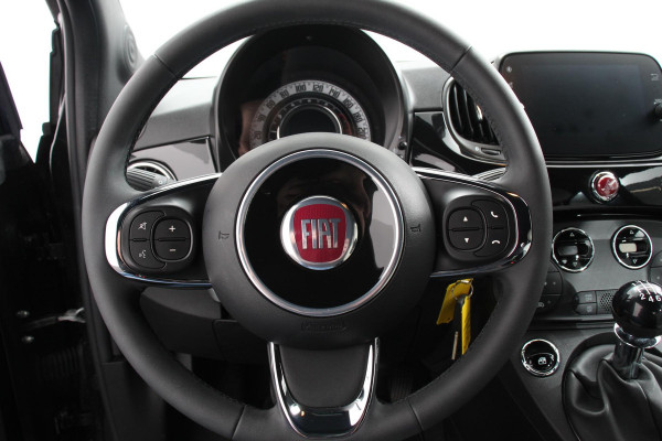 Fiat 500C 1.0 Hybrid 69pk Dolcevita Navigatie  Apple Carplay/Android Auto  Parkeersensor achter  Cruise Control  Climatronic