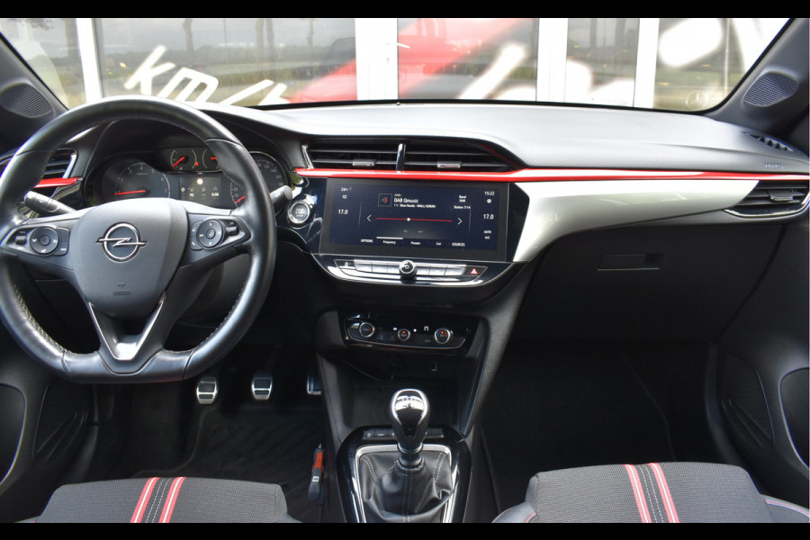 Opel Corsa 1.2 GS Line 5-drs / Airco / 17" LM / Camera / Carplay / Navigatie
