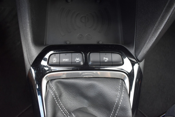 Opel Corsa 1.2 GS Line 5-drs / Airco / 17" LM / Camera / Carplay / Navigatie