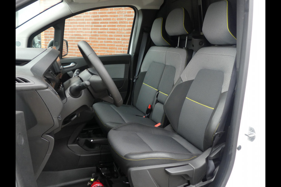 Renault Kangoo 1.5 Blue dCi 95PK L2 Automaat 3 Persoons