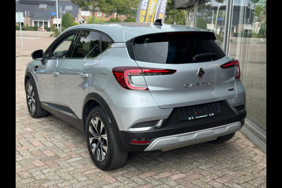 Renault Captur 1.6 E-Tech plug-in hybrid 160 techno Groot navi / Clima / Full Led / P-sensoren & camera