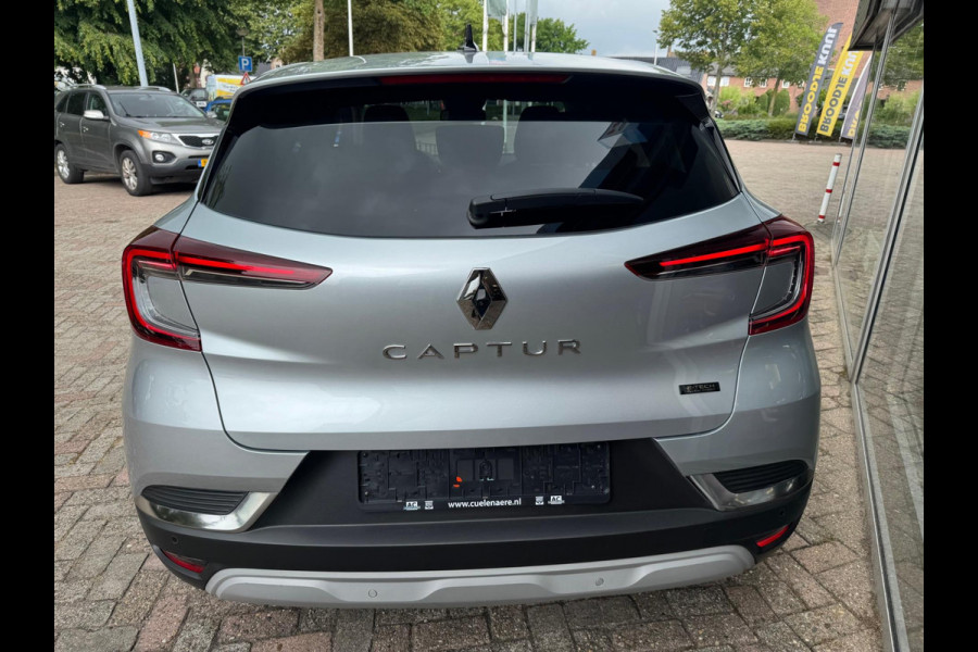 Renault Captur 1.6 E-Tech plug-in hybrid 160 techno Groot navi / Clima / Full Led / P-sensoren & camera