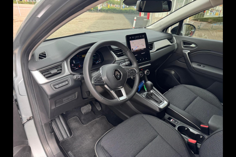 Renault Captur 1.6 E-Tech plug-in hybrid 160 techno Groot navi / Clima / Full Led / P-sensoren & camera