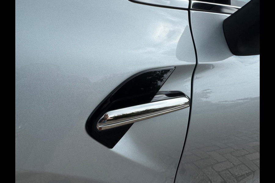 Renault Captur 1.6 E-Tech plug-in hybrid 160 techno Groot navi / Clima / Full Led / P-sensoren & camera