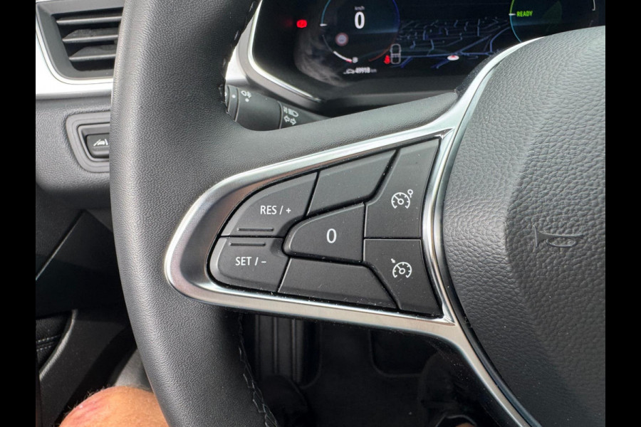Renault Captur 1.6 E-Tech plug-in hybrid 160 techno Groot navi / Clima / Full Led / P-sensoren & camera