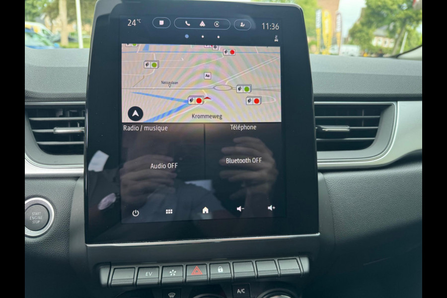 Renault Captur 1.6 E-Tech plug-in hybrid 160 techno Groot navi / Clima / Full Led / P-sensoren & camera