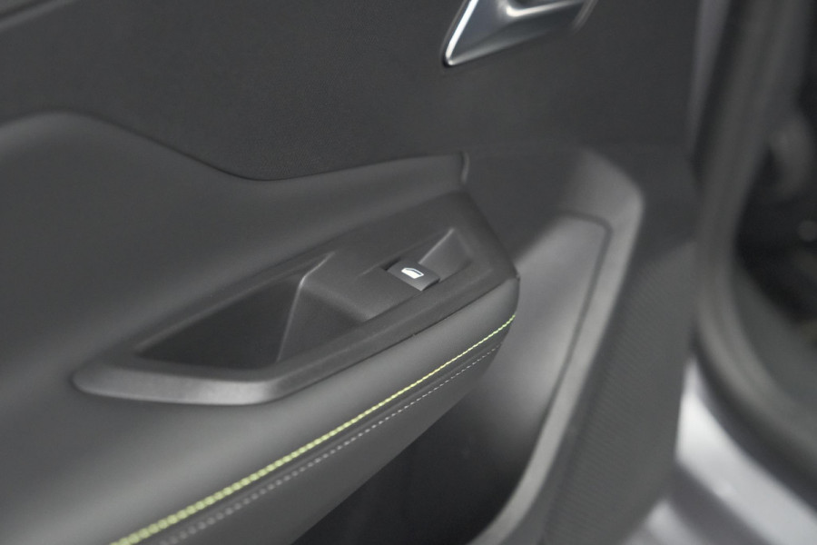 Peugeot 308 SW PureTech 130 EAT8 GT | Lage Kilometerstand | Camera | Navigatie | Parkeersensoren | Apple Carplay