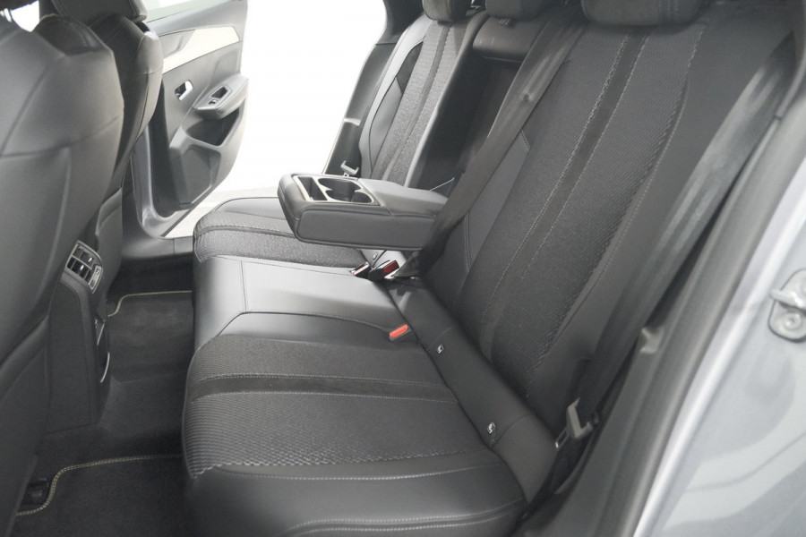 Peugeot 308 SW PureTech 130 EAT8 GT | Lage Kilometerstand | Camera | Navigatie | Parkeersensoren | Apple Carplay