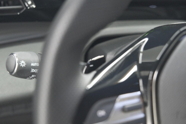 Peugeot 308 SW PureTech 130 EAT8 GT | Lage Kilometerstand | Camera | Navigatie | Parkeersensoren | Apple Carplay