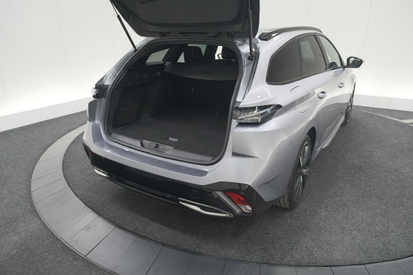 Peugeot 308 SW PureTech 130 EAT8 GT | Lage Kilometerstand | Camera | Navigatie | Parkeersensoren | Apple Carplay