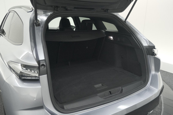 Peugeot 308 SW PureTech 130 EAT8 GT | Lage Kilometerstand | Camera | Navigatie | Parkeersensoren | Apple Carplay